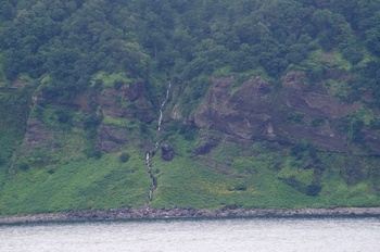 知床 ルシャ湾沖 から 滝