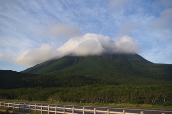 知床峠から羅臼岳