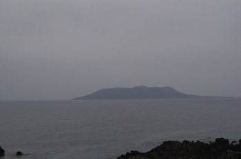 福江島鐙瀬溶岩海岸 から黒島
