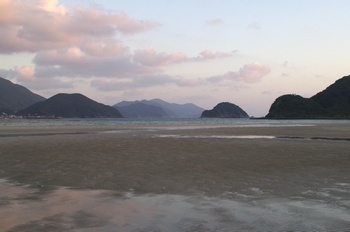 中通島蛤浜 渚