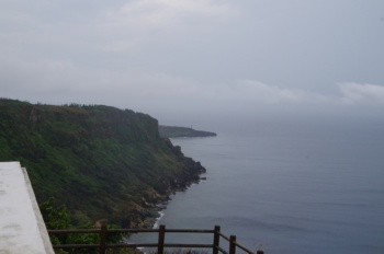 徳之島 犬田布小原海岸展望台から海