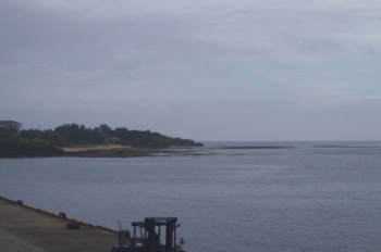 徳之島 亀徳港展望デッキから北側