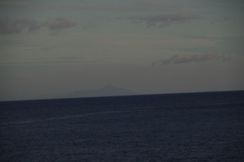上甑島 里港沖からいちき野間崎方面