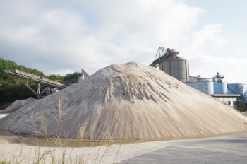 三朝町福本 土砂採取場