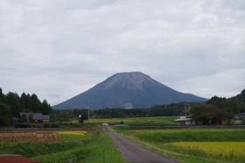 伯耆町福兼添谷展望駐車場 大山