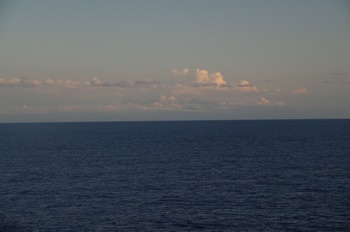 日本海 上越沖から焼山?