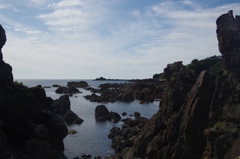 八峰町岩館 物見岩