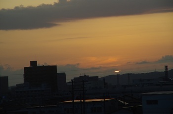 戸山駅付近 夕陽