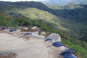 総社市鬼ノ城南側 高石垣