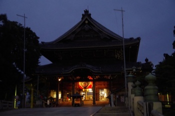 豊川稲荷 本堂