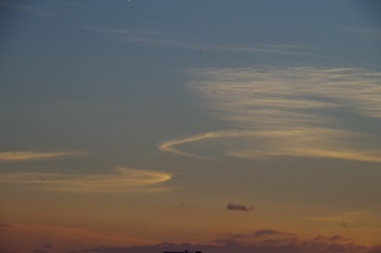 １２日円弧状雲