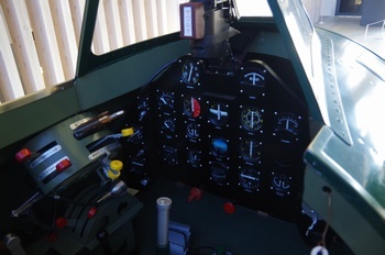 加西市 sora加西 戦闘機操縦席模型