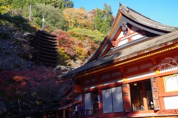 談山神社 神廟拝所 十三重塔