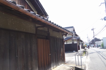 ���s�M�B�h ����